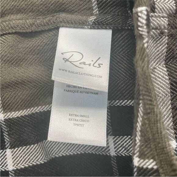 RAILS NWT Hunter Plaid Button Down in Kalamata Black Size XS - Picture 9 of 10